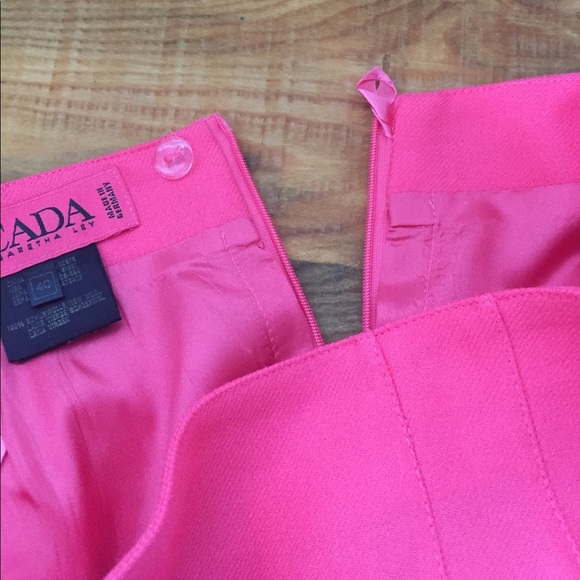 Escada high waisted skirt. 90’s style. - Picture 4 of 9